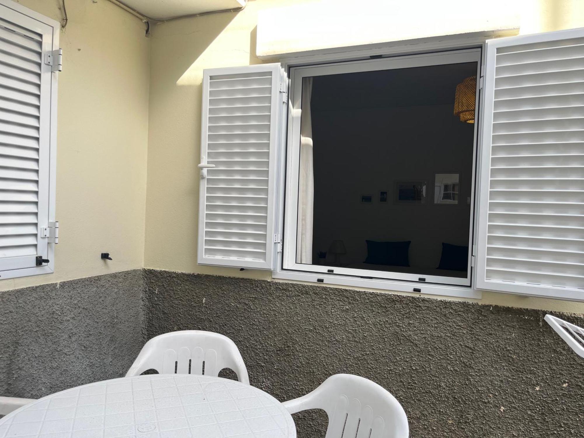 Ana'S Beach House - Porto Santo Exterior photo