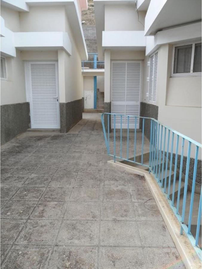 Ana'S Beach House - Porto Santo Exterior photo